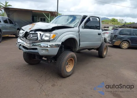 2003 Toyota Tacoma Base V6 z USA, uszkodzony, nr VIN 5TEWN72N33Z179717